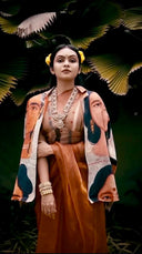 Tanvi Ram wearing honey queen bee organza saree, wearing shades of orange, gold and brown styled traditionally