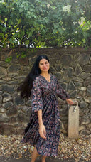 Woman in purple dress_an artful desire