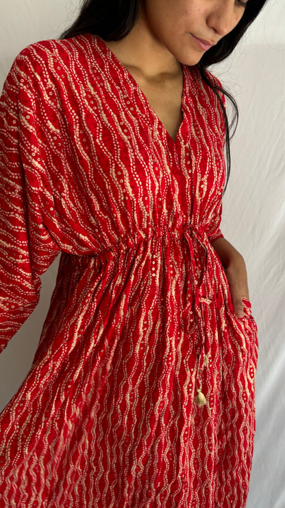Wavy Elegance : Free Size Dress With Pockets - Label Anaira