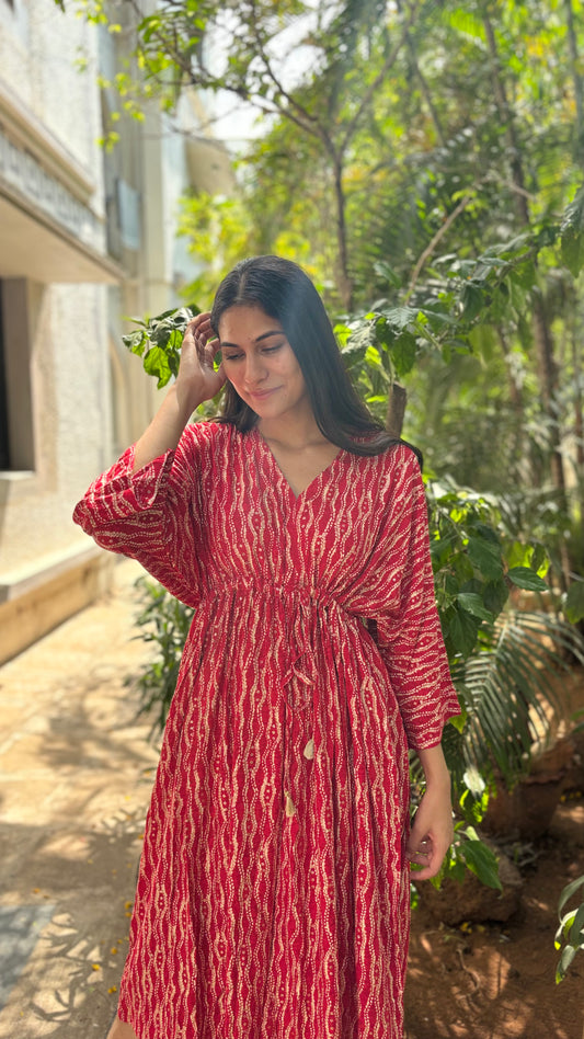 Wavy Elegance : Free Size Dress With Pockets - Label Anaira